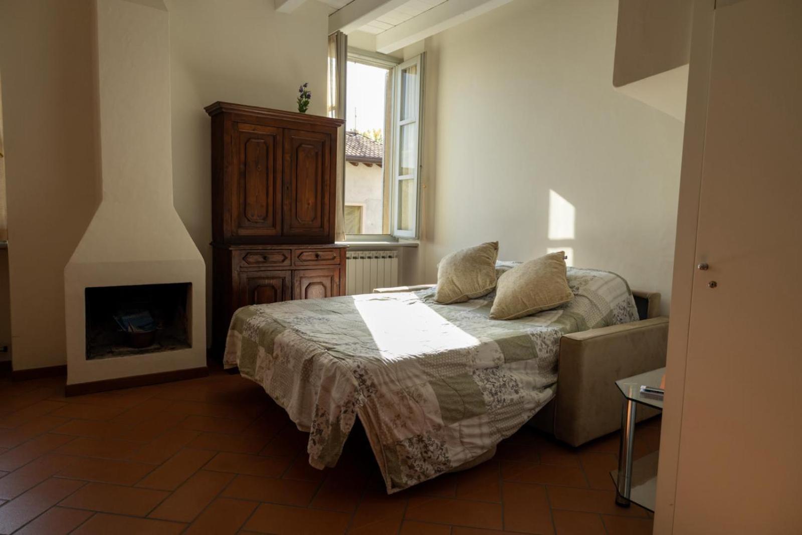 Casa Vacanze Rasetto Costa di Mezzate Екстер'єр фото